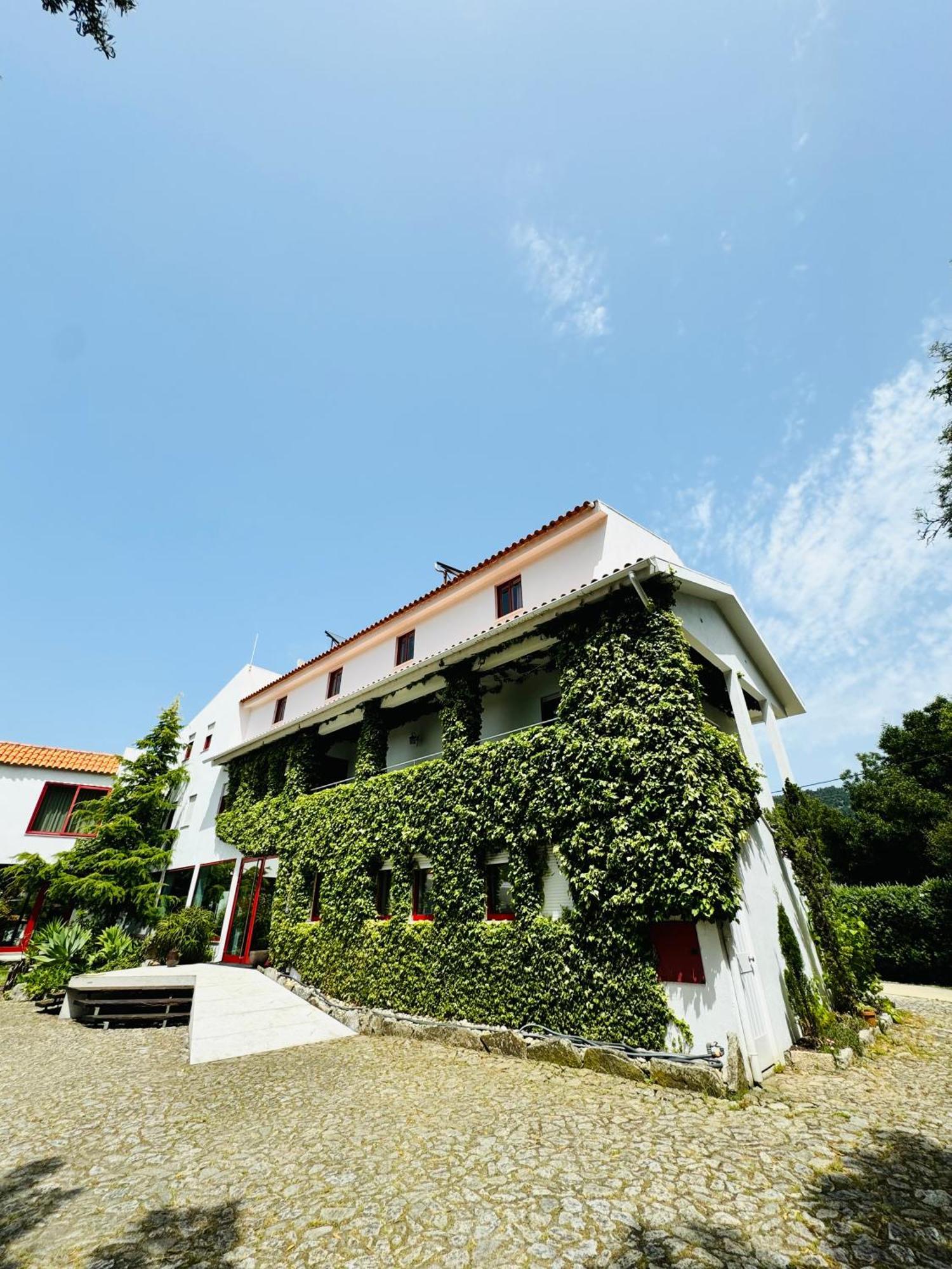 Nature & Beach Guest Rooms, Aldeamento Turistico Do Camarido Cristelo  ภายนอก รูปภาพ